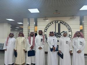 خبر| عمادة القبول والتسجيل تُواصل عقد الاجتماعات مع الكليّات بالجامعة